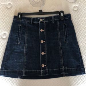 Denim skirt